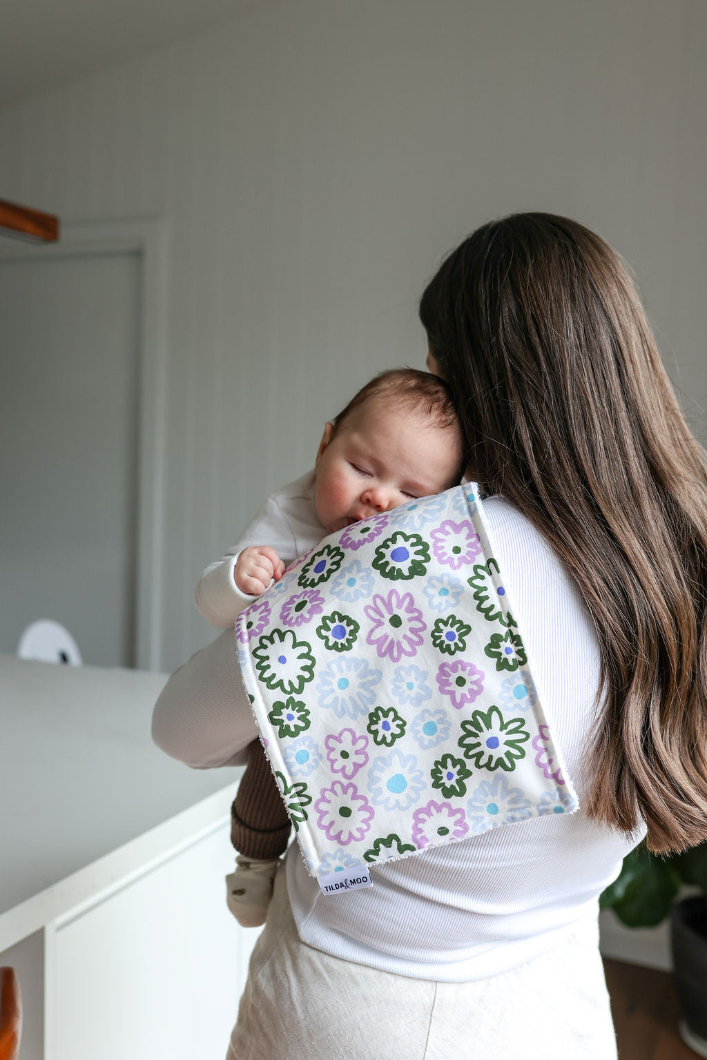 Big Flower Heart | Burp Cloth