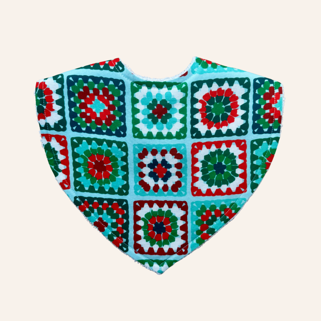 Christmas Crochet | Triangle Bib