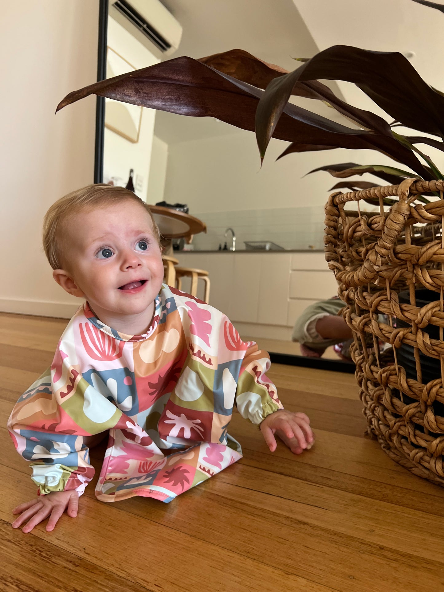 Smock Bib | Holliday