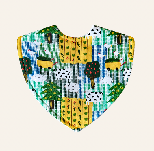 On the Farm | Triangle Bib