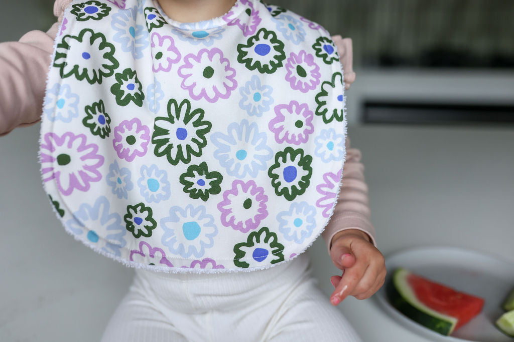 Big Flower Heart | Classic Bib