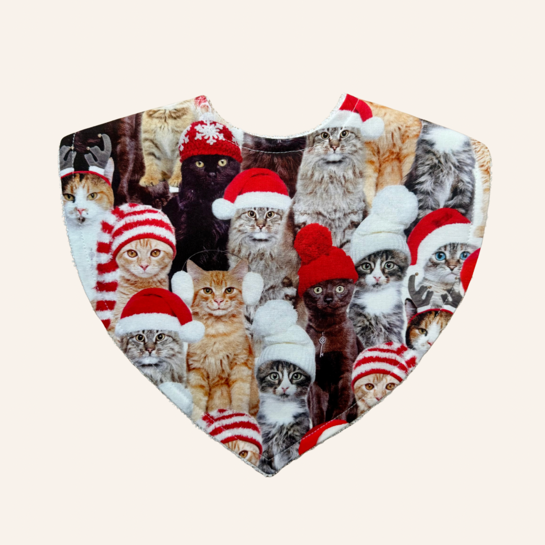 Meowy Christmas | Triangle Bib